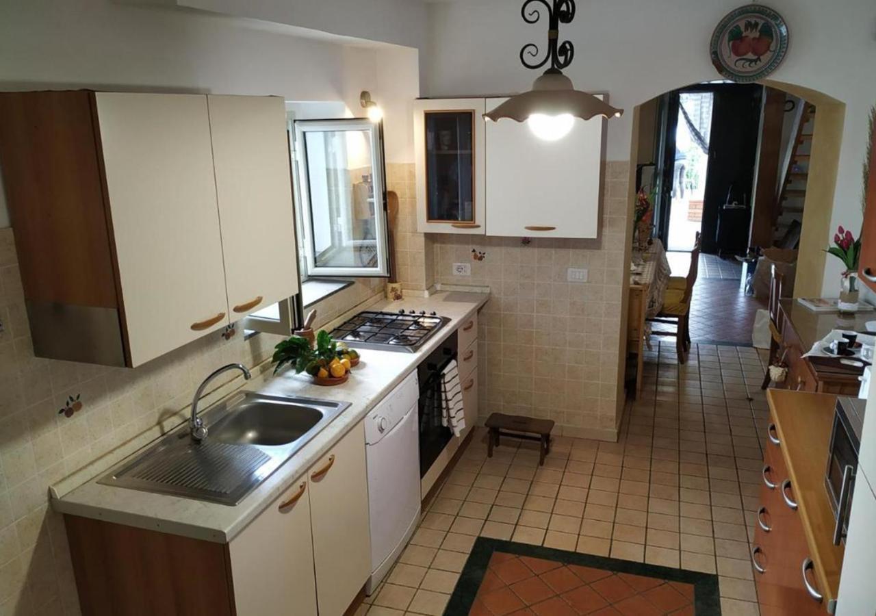Peri Peri Guest House Mascali Eksteriør billede