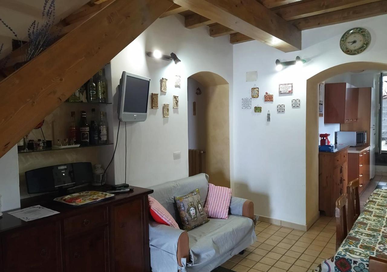 Peri Peri Guest House Mascali Eksteriør billede